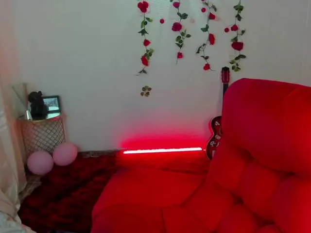 Live sex webcam photo for samarasabath #274236689