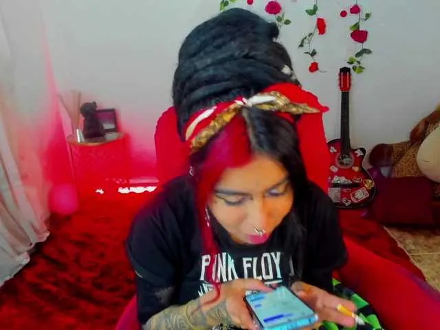 Live sex webcam photo for samarasabath #274469036