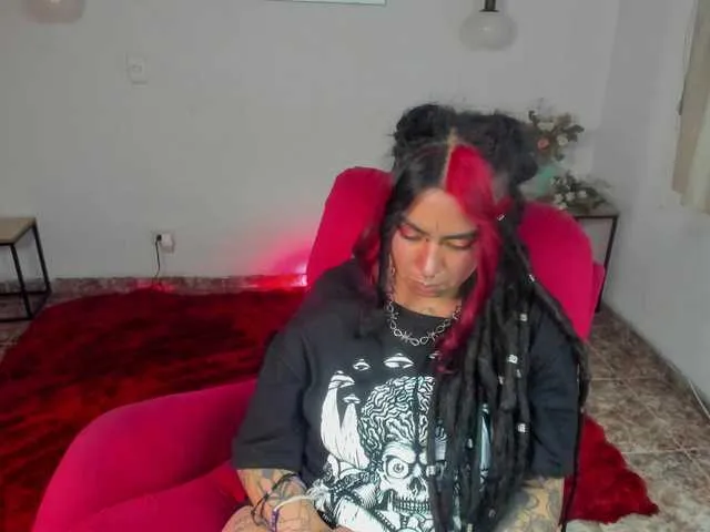 Live sex webcam photo for samarasabath #275496659