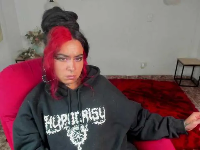 Live sex webcam photo for samarasabath #275522176