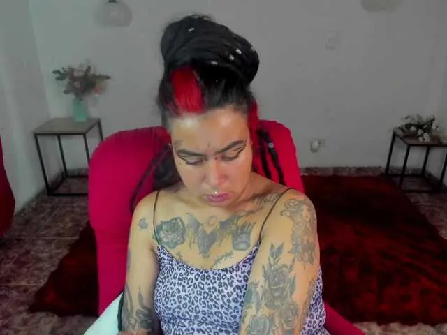 Live sex webcam photo for samarasabath #275595382