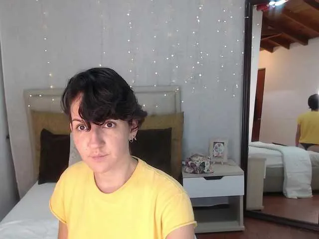 Live sex webcam photo for samaravalquir #273138750