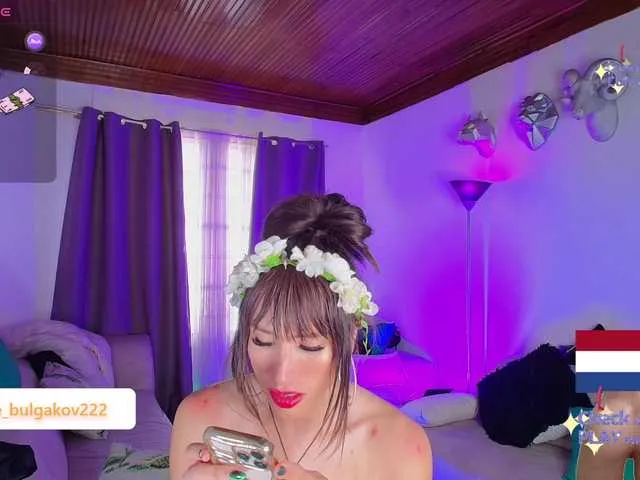 Live sex webcam photo for samaraveguz #291254218