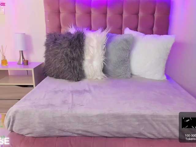 Live sex webcam photo for samatha-hot #274107721