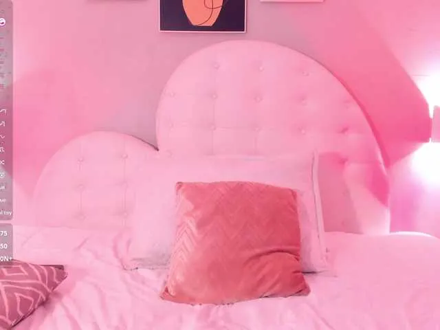 Live sex webcam photo for samia- #290810173