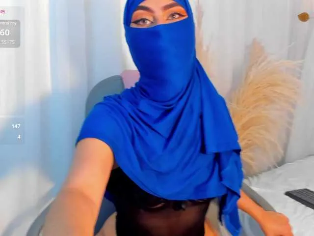 Live sex webcam photo for samia- #290940501