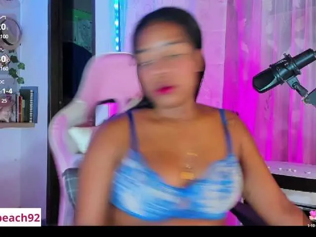 Live sex webcam photo for sammypeach #291455951