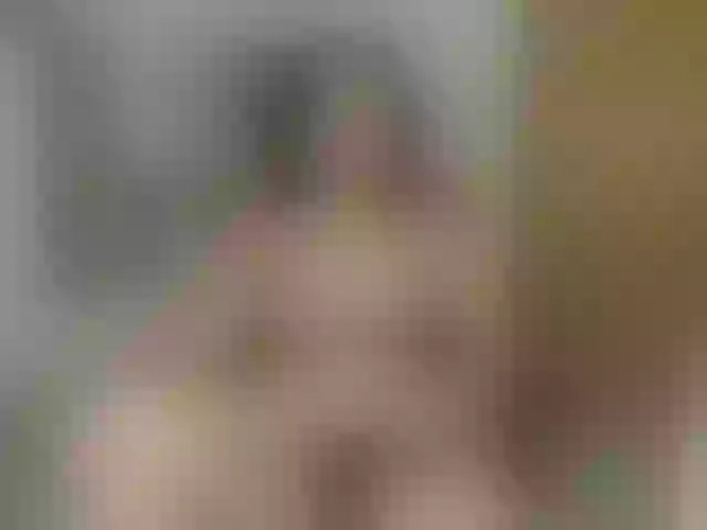 Live sex webcam photo for samyferrer #291083779
