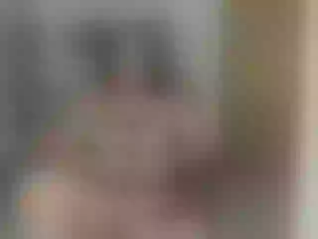 Live sex webcam photo for samyferrer #291271840