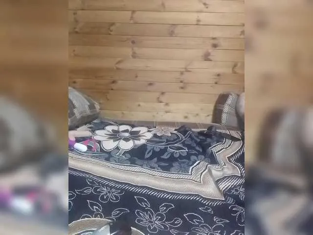 Live sex webcam photo for sandra788725 #276082769