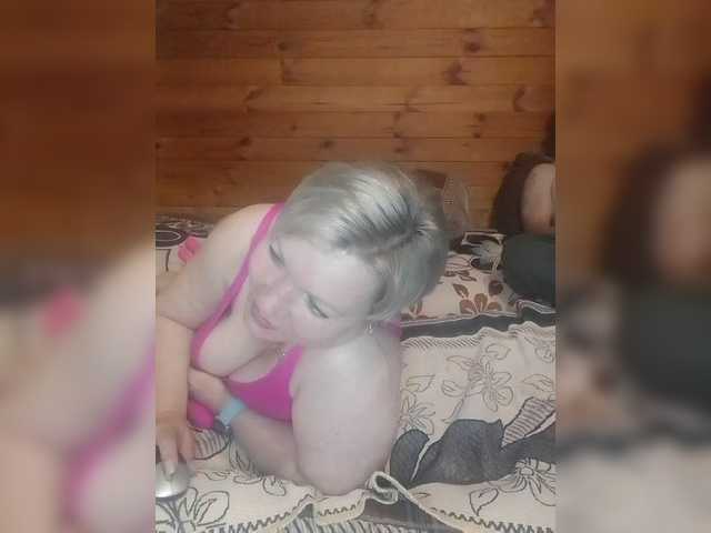 Live sex webcam photo for sandra788725 #276484471