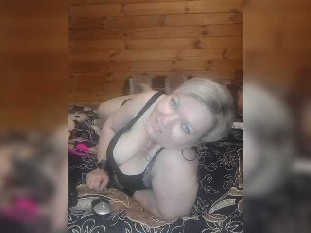 Live sex webcam photo for sandra788725 #276608570