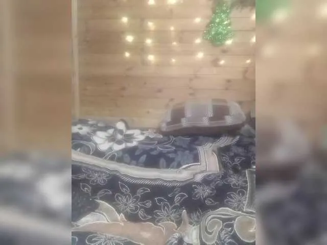 Live sex webcam photo for sandra788725 #276874738