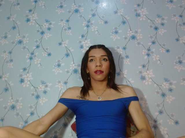 Live sex webcam photo for sandrafernandaxxx #276667833