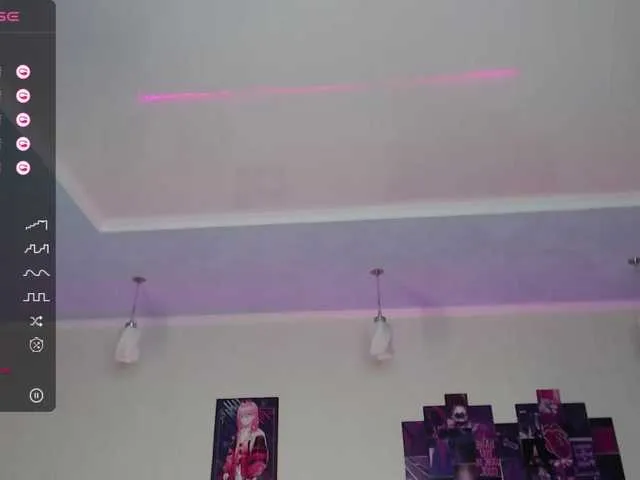 Live sex webcam photo for sandy-say #276156688