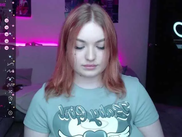 Live sex webcam photo for sandy-say #276411941