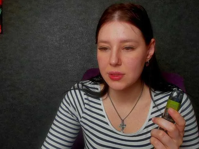 Live sex webcam photo for sannyflower #290534872