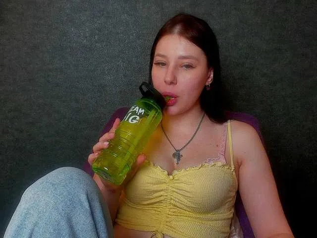 Live sex webcam photo for sannyflower #290541949