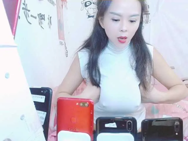 Live sex webcam photo for sanshun1 #272716496