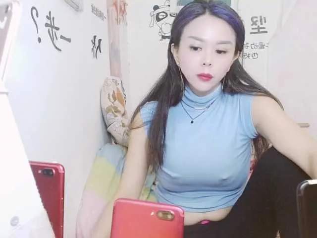 Live sex webcam photo for sanshun1 #273466672