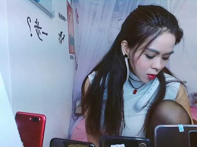 Live sex webcam photo for sanshun1 #274104406