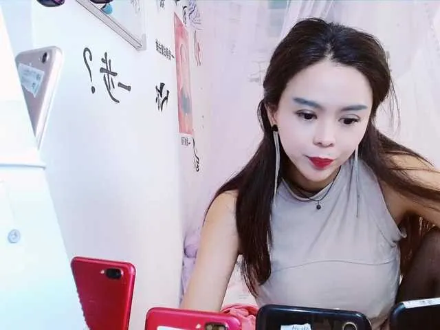 Live sex webcam photo for sanshun1 #274296651