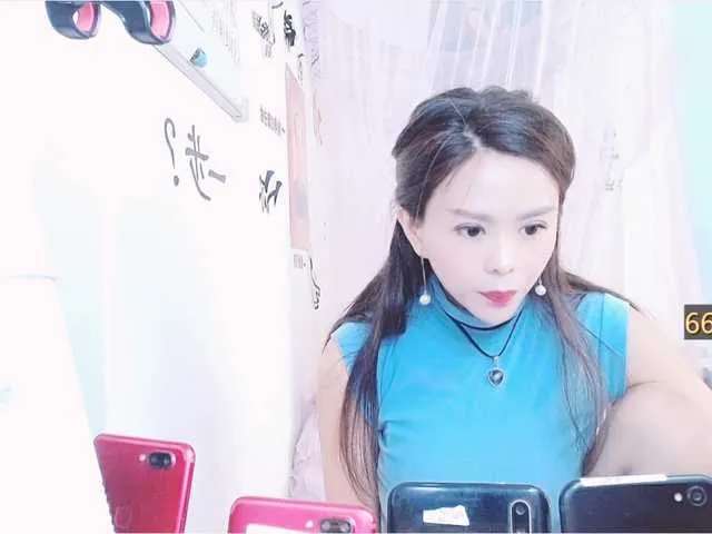 Live sex webcam photo for sanshun1 #274559949