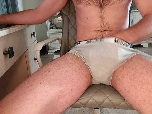 Live sex webcam photo for saob17 #292053794