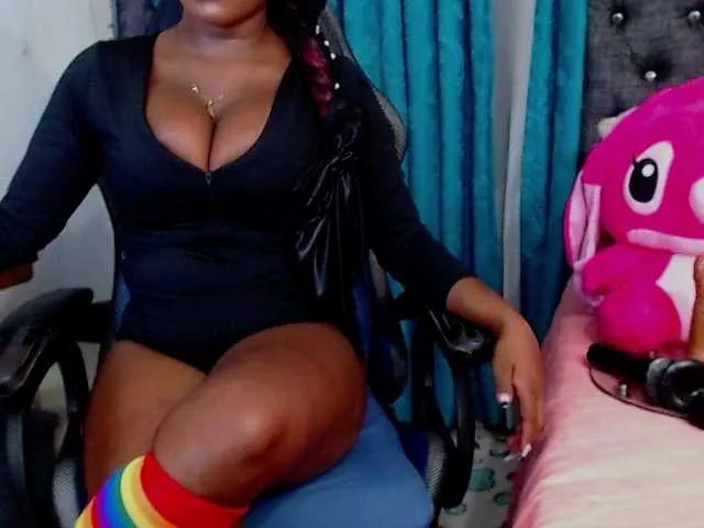 Live sex webcam photo for sara-greyx #278100639