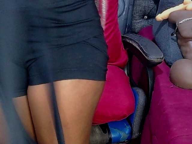 Live sex webcam photo for sara-greyx #291848406