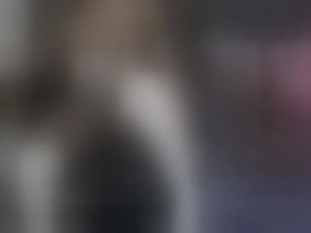 Live sex webcam photo for sara-greyx #293264412