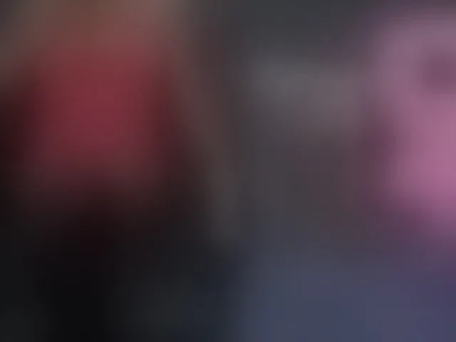 Live sex webcam photo for sara-greyx #293279922