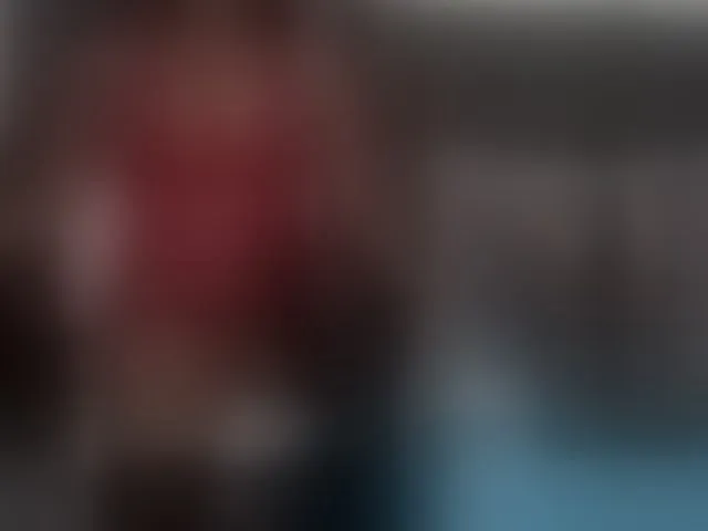 Live sex webcam photo for sara-greyx #293384181