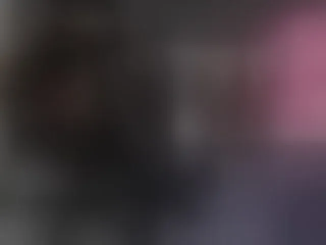 Live sex webcam photo for sara-greyx #293513587
