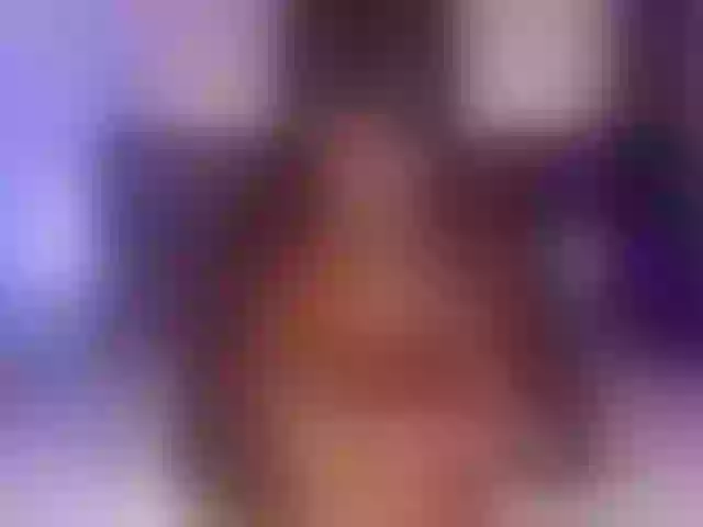 Live sex webcam photo for sara-montoya09 #290759507