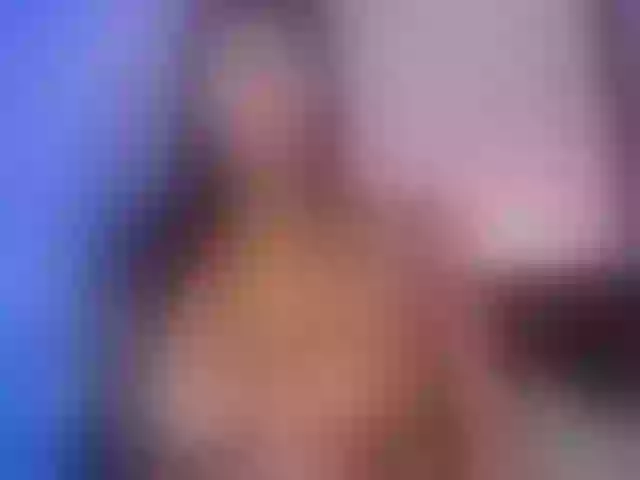 Live sex webcam photo for sara-montoya09 #290945411