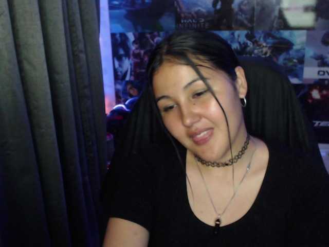 Live sex webcam photo for sara-sof #290296767