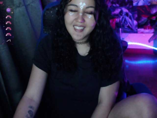 Live sex webcam photo for sara-sof #290530675