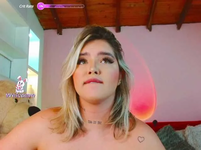 Live sex webcam photo for saraamilleer #277996029