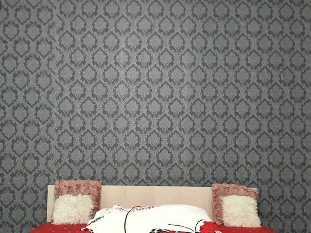 Live sex webcam photo for saradesiree1 #278305124
