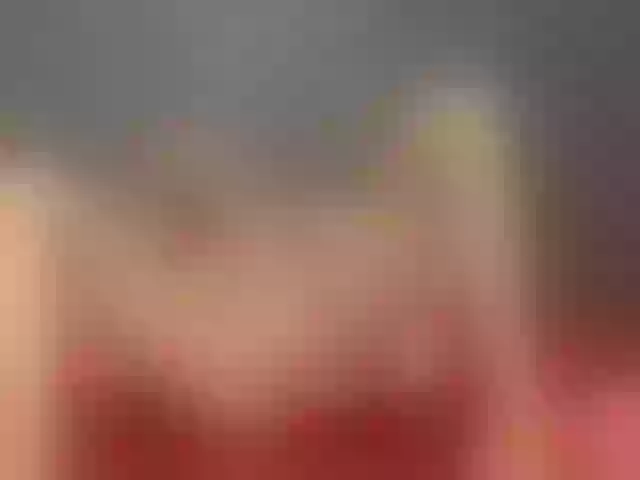 Live sex webcam photo for saradesiree1 #288673144