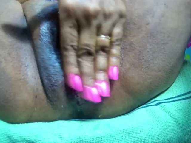 Live sex webcam photo for sarah-hot #273205943