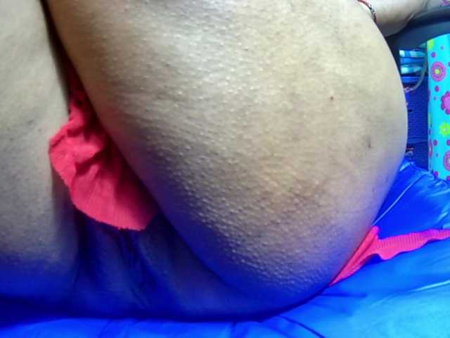 Live sex webcam photo for sarah-hot #273466250