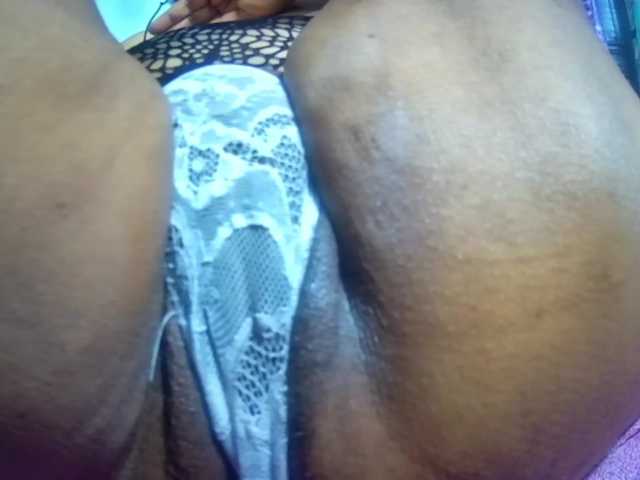 Live sex webcam photo for sarah-hot #273699238