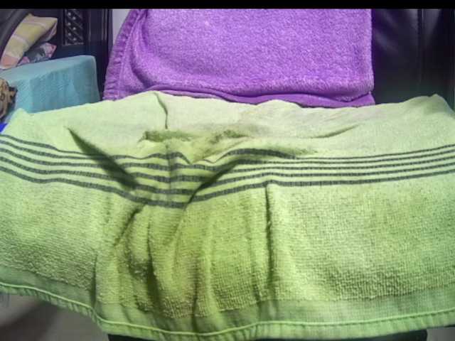 Live sex webcam photo for sarah-hot #274153009