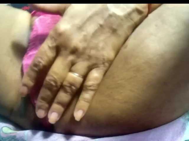 Live sex webcam photo for sarah-hot #274280501