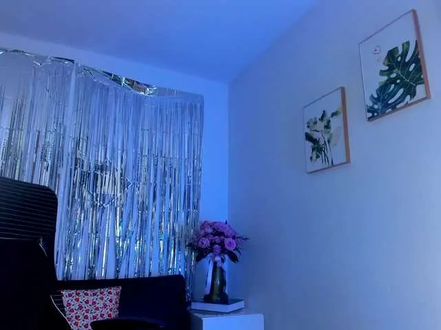 Live sex webcam photo for sarah-perez #278199252