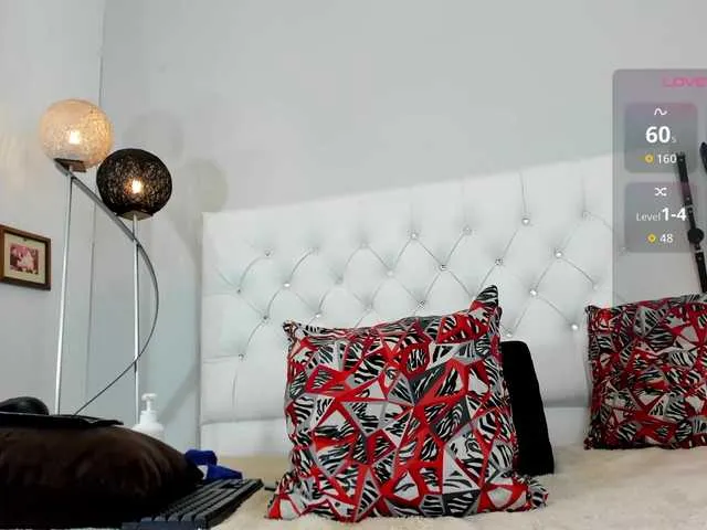 Live sex webcam photo for sarah-temptation #291769151