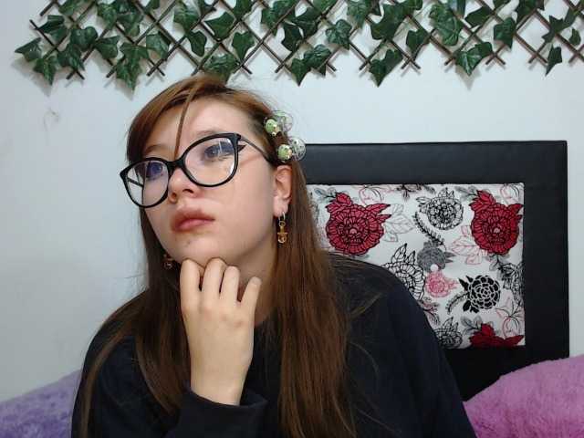 Live sex webcam photo for sarahgibson #272974643