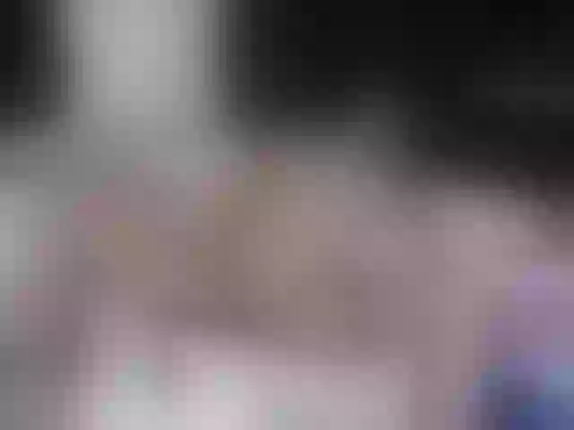 Live sex webcam photo for sarahgirl22 #271744812
